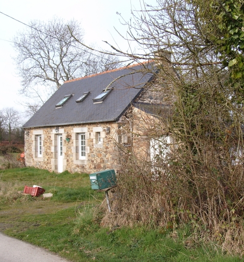 Maison, Placen-ar-Form (Kerbors)
