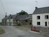 Alignement de maisons 1, Penlheur (Bains-sur-Oust)