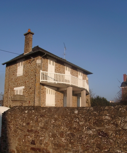 Maison dite les Myrtes, 4 rue de la Source (Lancieux)