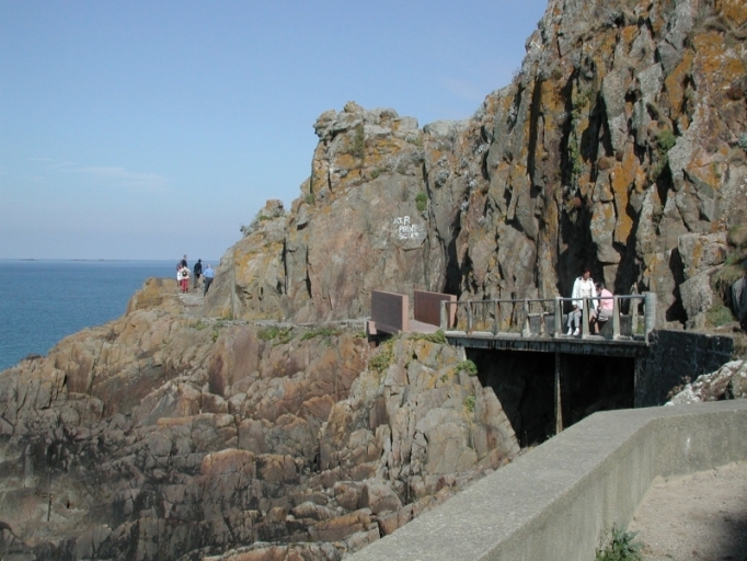 Digue dite Promenade de la Lingouare (Pléneuf-Val-André)