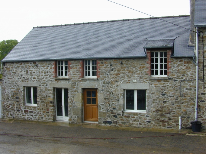 Ferme, Barouillet (Saint-Lunaire)