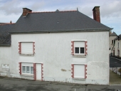 Maison à boutique, ancien café des Sports, 32 place de l'Eglise (La Mézière)