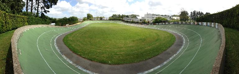 Vélodrome Fañch Favé (Lesneven)