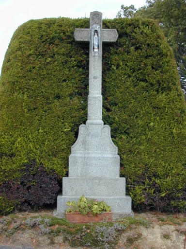 Croix de chemin, le Bois Melaine (Saint-Germain-du-Pinel)