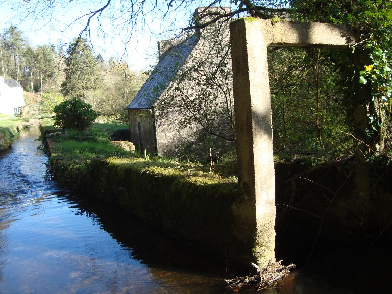 Moulin de Cosquer Uhellan, Milin ar Gosquer (Plounévez-Moëdec)