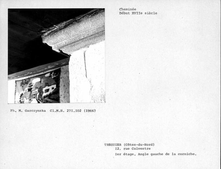 Maison à pan de bois, 12 rue Colvestre (Tréguier)