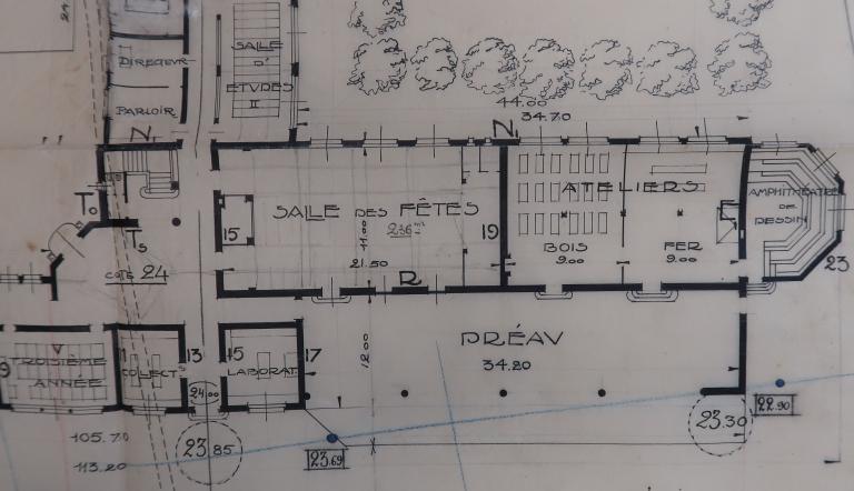 Bâtiments de l'ancienne école primaire supérieure, lycée Laënnec, 61 rue du Lycée (Pont-L'Abbé)