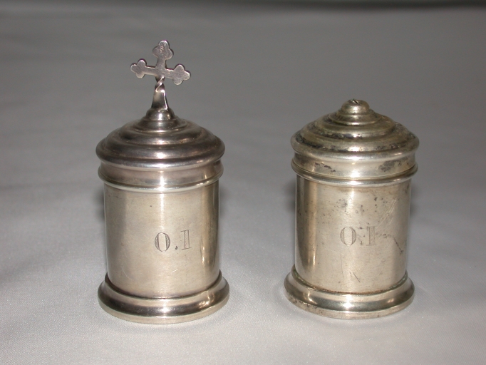 Ensemble de 2 ampoules à huile des malades
