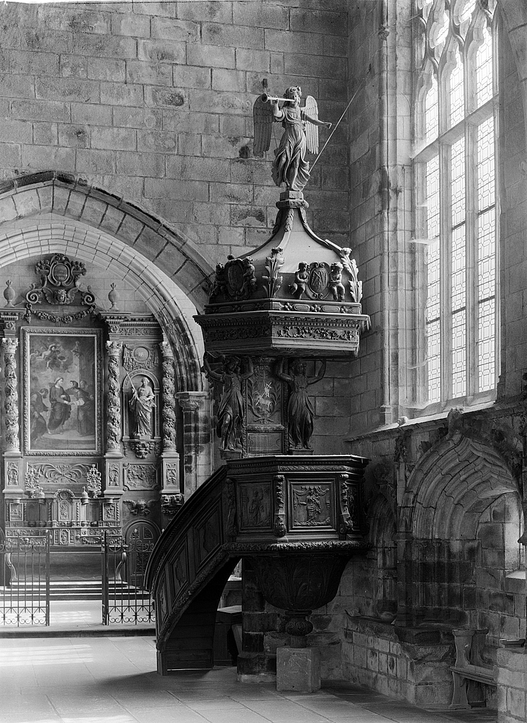 Chaire à prêcher, chapelle Notre-Dame-du-Kreisker (Saint-Pol-de-Léon)