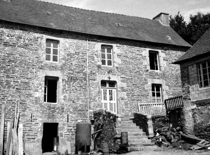 Maison de marchand de toile, La Ville-au-Galle (Saint-Thélo)