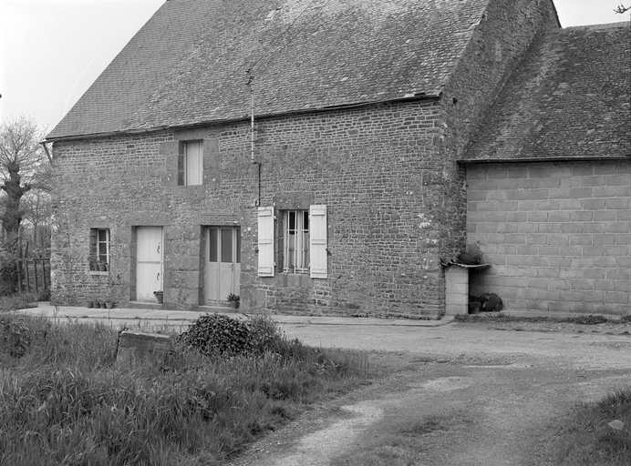 Maison, Janouse (Mecé)