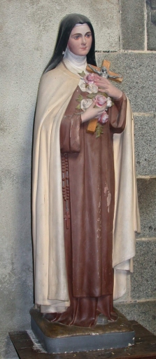 Statue sur socle : sainte Thérèse de l'Enfant-Jésus