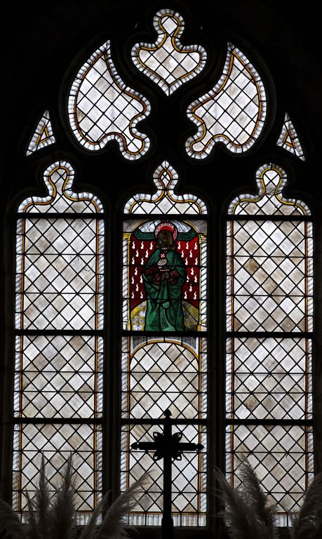 Ensemble des 4 verrières à personnages des baies 0 à 2 et 4, chapelle Sainte-Suzanne (Sérent)