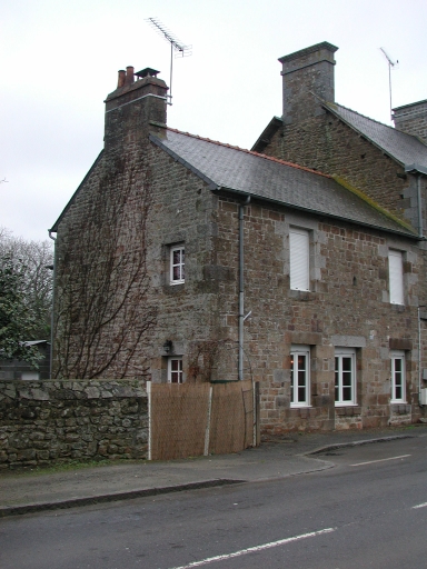Maison, 38 avenue Philippe de Volvire (Sens-de-Bretagne)