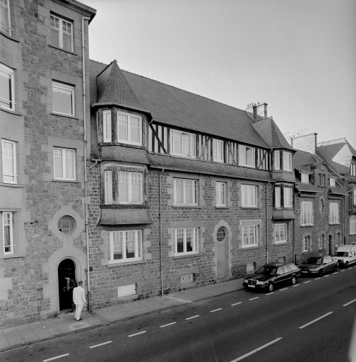 Immeuble à logements dit immeuble Ker Armel, 44 chaussée du Sillon (Saint-Malo)