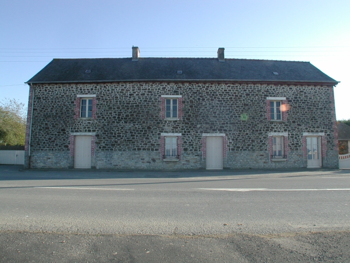 Maison, Bénéhard (La Mézière)