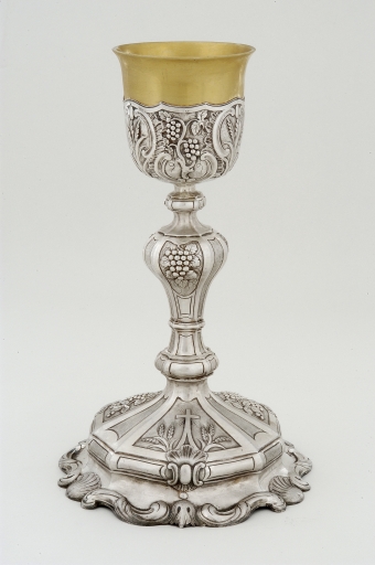 Calice, patène (Etables-sur-Mer fusionnée en Binic-Etables-sur-Mer en 2016)