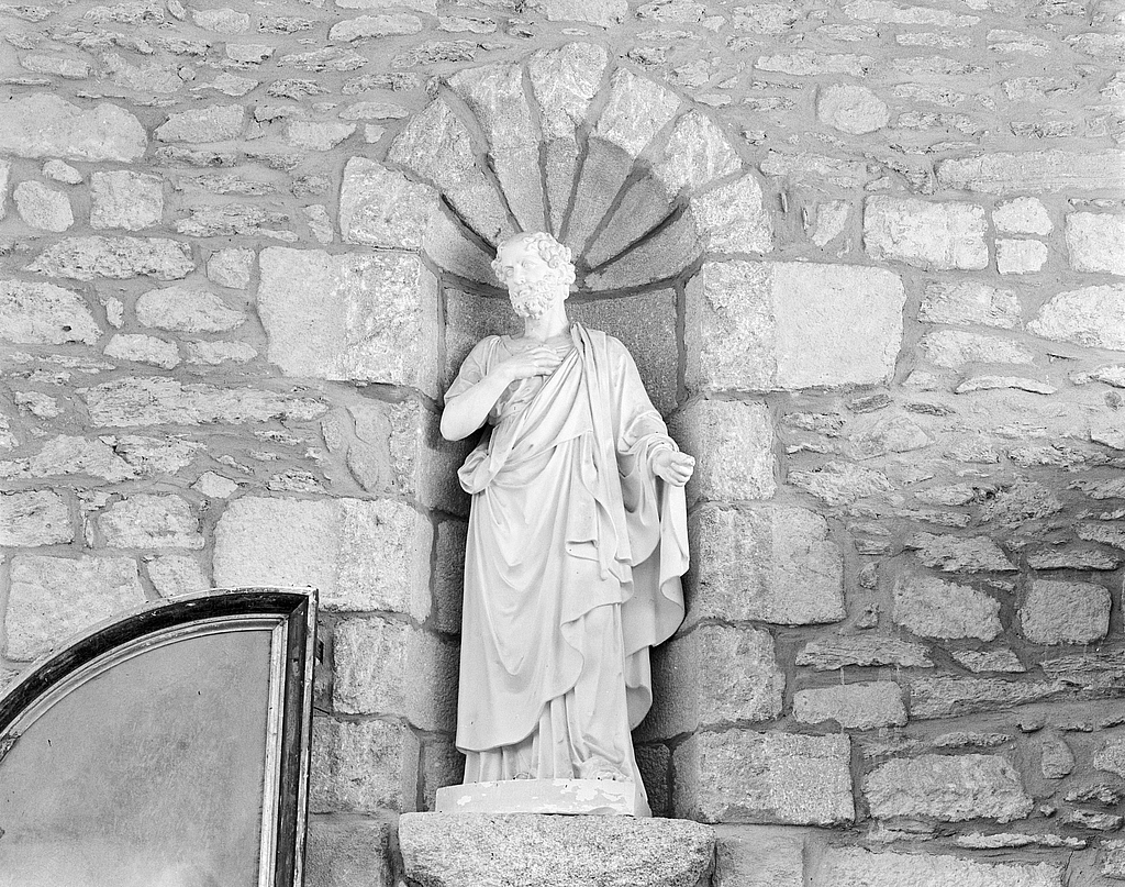 Statues (2), chapelle Saint-Jacques (Sarzeau)