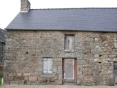 Maison, rue Paul Féval (Lanhélin fusionnée en Mesnil-Roc'h en 2019)
