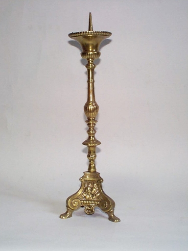 Ensemble 2 de 4 chandeliers d'autel