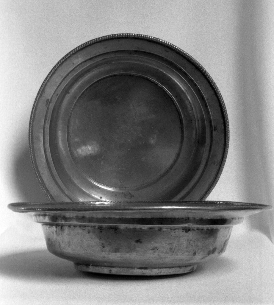 Plat (2), église paroissiale Saint-Caradec (Saint-Caradec-Trégomel)