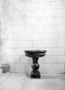 Fonts baptismaux, église Saint-Pierre et Saint-Paul (Langonnet)