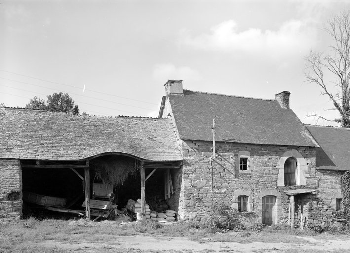 Maison de prêtre, Kerbellec (Saint-Aignan)