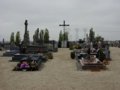 Cimetière, avenue des Sports ; rue de Général de Gaulle (La Richardais)