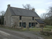 Ancienne ferme, la Poterie (Bonnemain)
