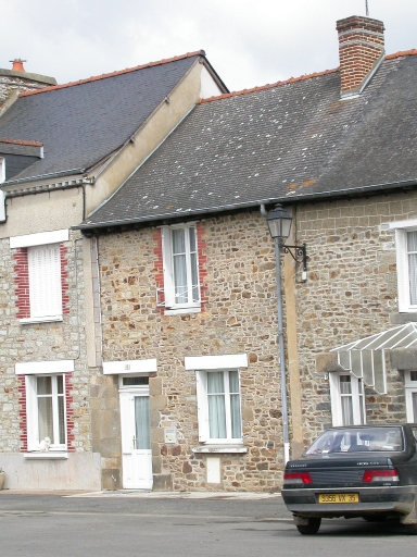 Maison, 5 rue des Ecoles (Saint-Médard-sur-Ille)