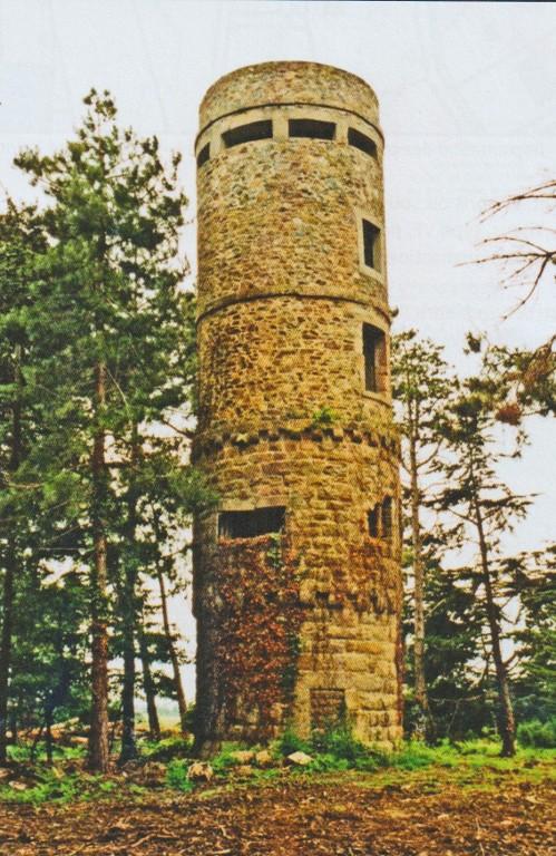 Moulin à vent du Roudour puis poste d'observation d'artillerie, Kerloquin (Plougrescant)