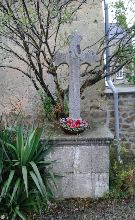 Les croix de la commune de La Chapelle-Chaussée