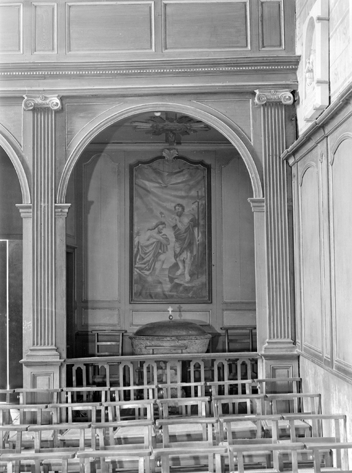 Fonts baptismaux (cuve baptismale à infusion), église paroissiale Saint-André (Antrain fusionnée en Val-Couesnon en 2019)
