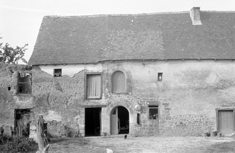 Ferme, la Garde (La Baussaine)