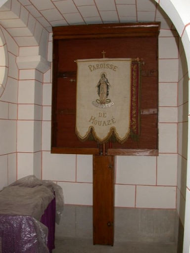 Armoire à bannières