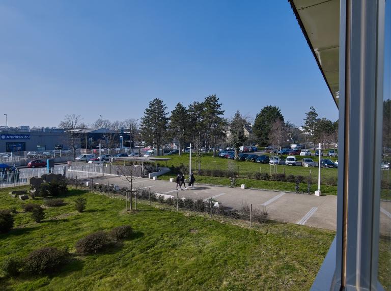 Les bâtiments construits et restructurés entre 2015 et 2021 du Lycée Pierre-Mendès-France, 34 rue Bahon-Rault (Rennes)