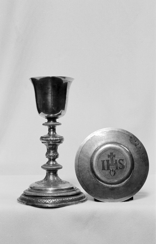 Calice (2), église paroissiale Saint-Paul (Paule)