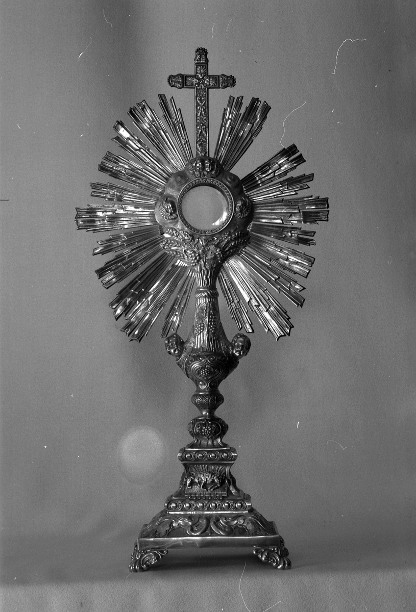 Ostensoir (2), église paroissiale Saint-Guérec (Cléguérec)