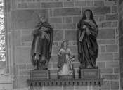 Groupe sculpté (d'applique) : sainte Anne, saint Joachim, Vierge, église paroissiale Notre-Dame-de-Roscudon (Pont-Croix)