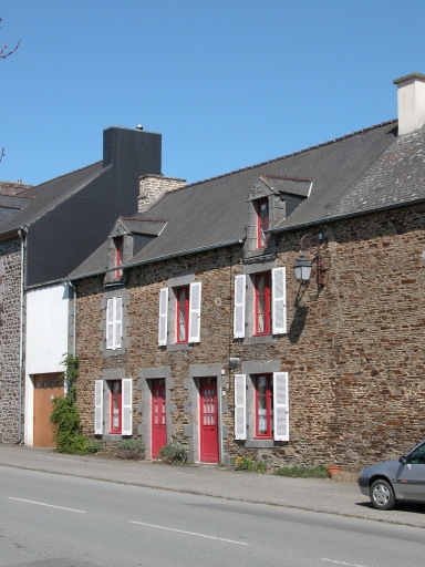 Maison, 10 rue de la Libération (Pleugueneuc)