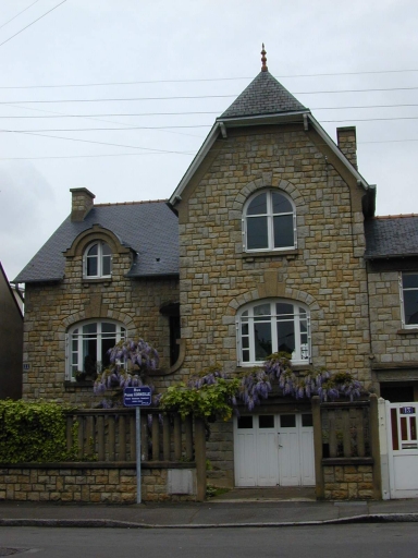 Ensemble de 2 maisons, 11 et 13 rue Pierre Corneille (Rennes)