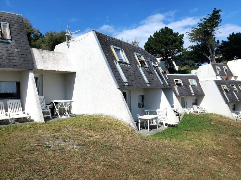 Domaine des Grands Sables, anciennement Village Vacances Familles (VVF) de Groix, dit "Les Grenats", les Grands Sables (Groix)