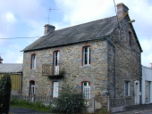 Maison, 2 rue de la Grotte (Sixt-sur-Aff)