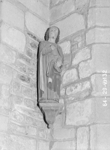 Statue : Saint Jean, église paroissiale Saint-Pierre (Carhaix-Plouguer)