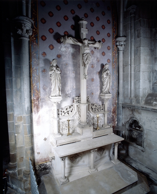 Ensemble de l'autel du Crucifix (autel, retable, peinture monumentale)