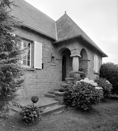 Maison dite le Val Joly, 24 rue de la Croix Guillaume (Dinard)