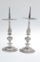Chandeliers d'autel (Tréguier)