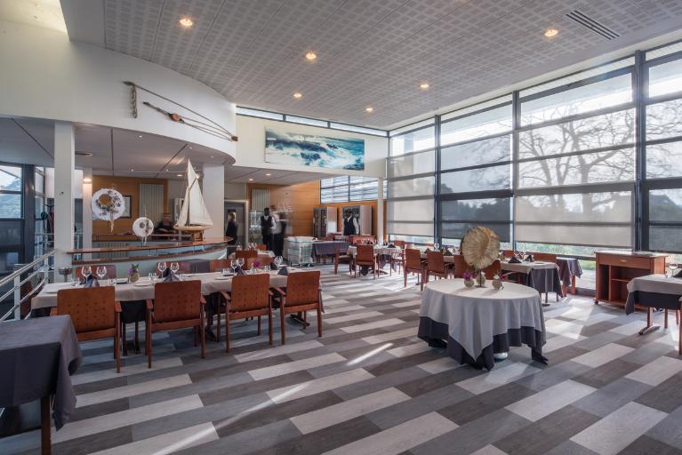 Lycée hôtelier de Dinard, Yvon Bourges, 33 rue des écoles (Dinard)