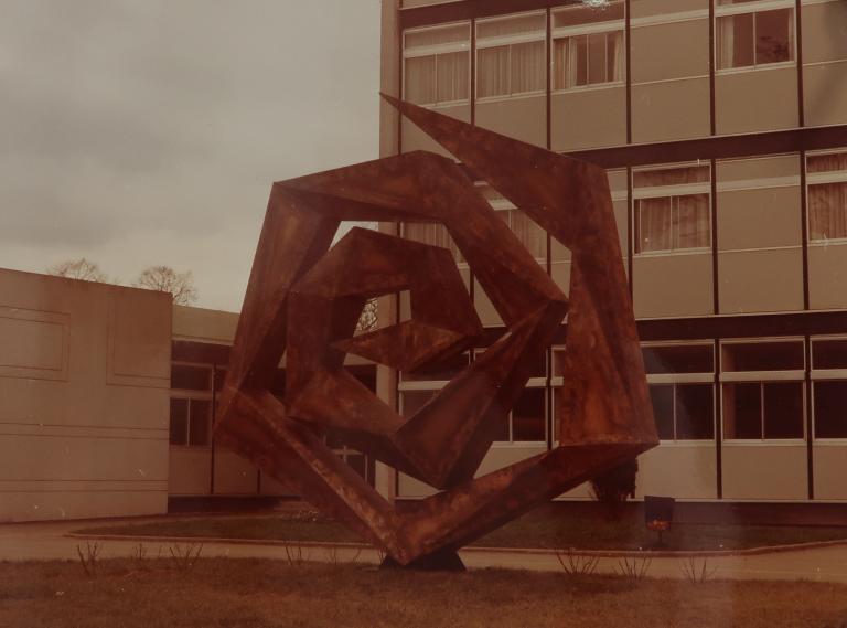 Lycée Auguste Pavie, 13 rue Anatole Le Braz (Guingamp)