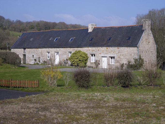 Moulin à papier de Traou Hi (Loguivy-Plougras)
